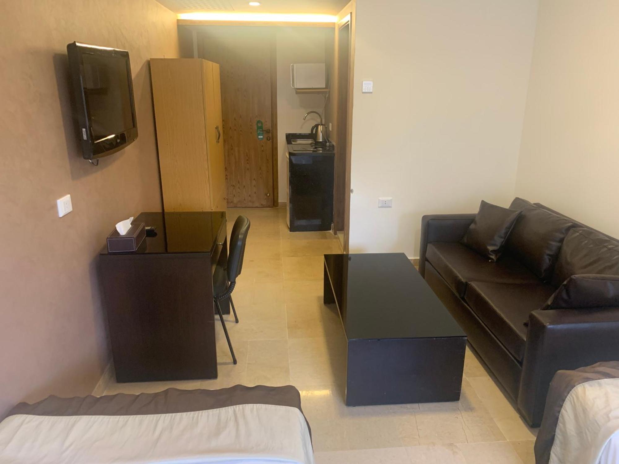 Bliss 3000 Furnished Studios Beirut Exteriör bild