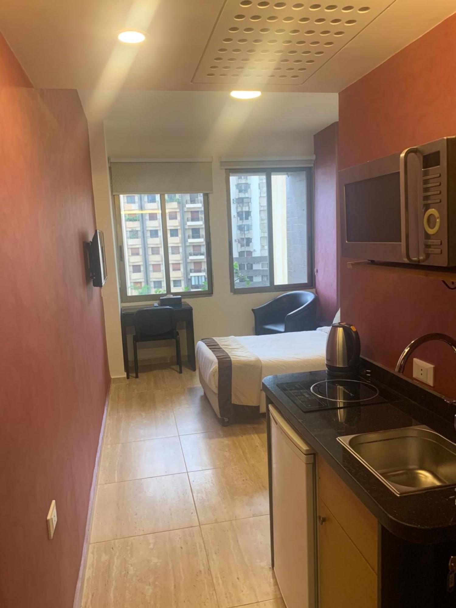 Bliss 3000 Furnished Studios Beirut Exteriör bild