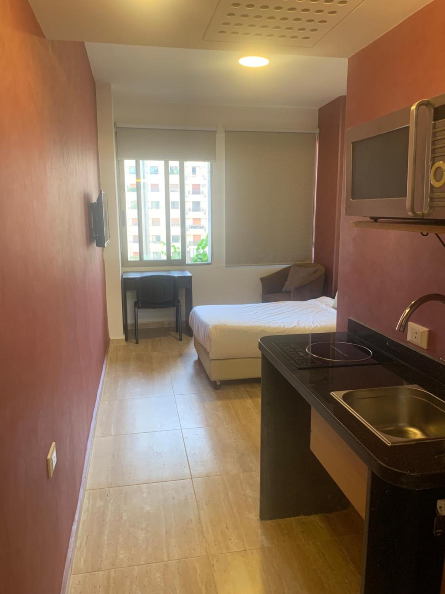 Bliss 3000 Furnished Studios Beirut Exteriör bild