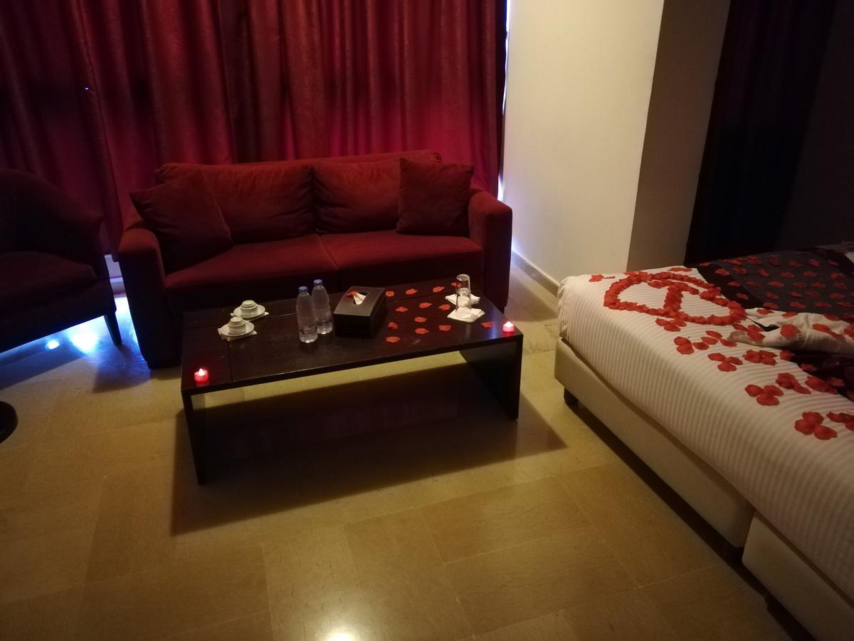 Bliss 3000 Furnished Studios Beirut Exteriör bild